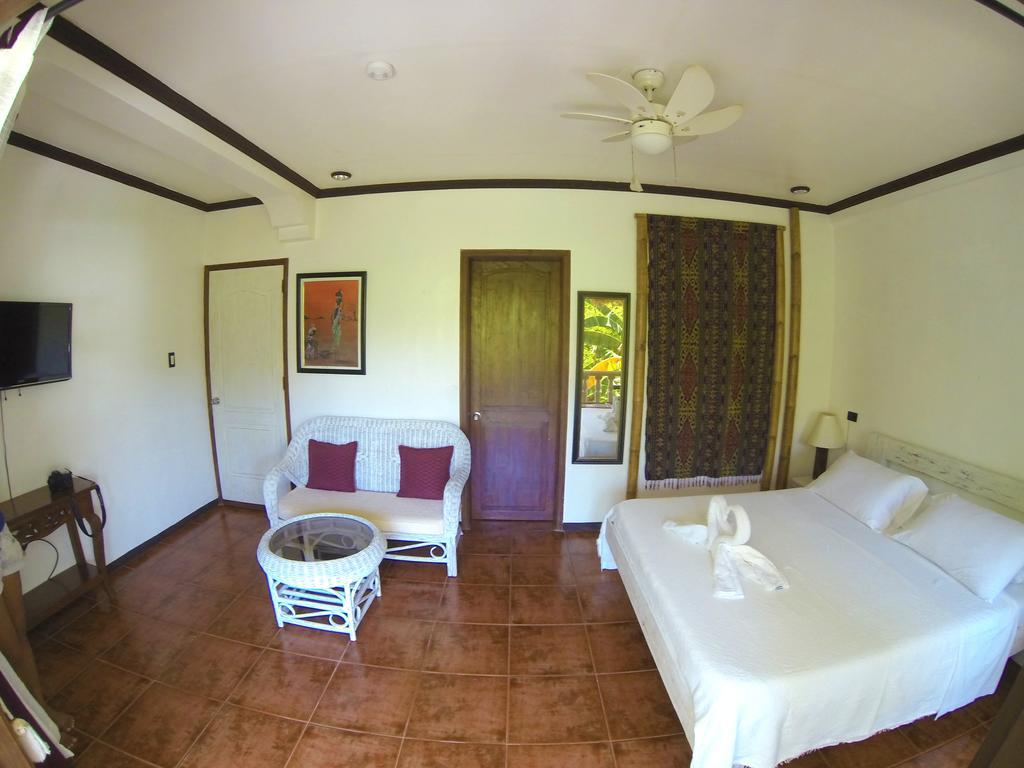 Hotel Lanterna Boracay