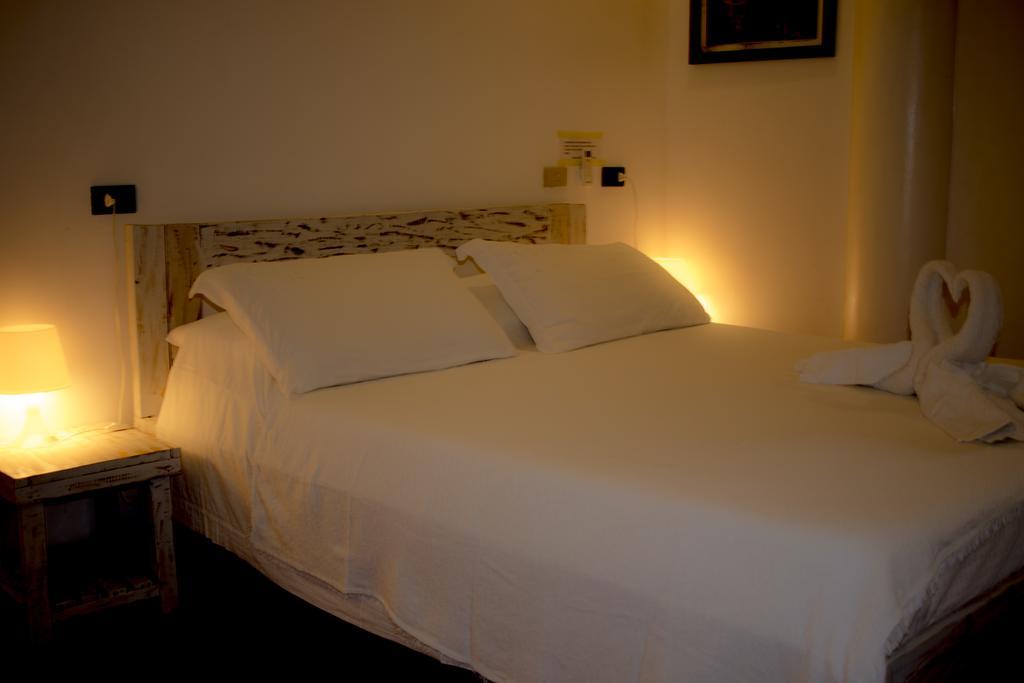 Hotel Lanterna Boracay 2*