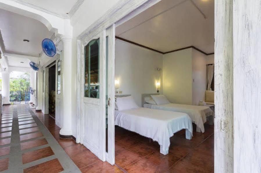 Hotel Lanterna Boracay